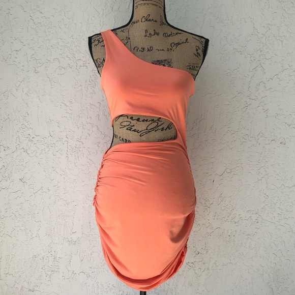 Dresses & Skirts - ‼️‼️salmon color cut off dress‼️
